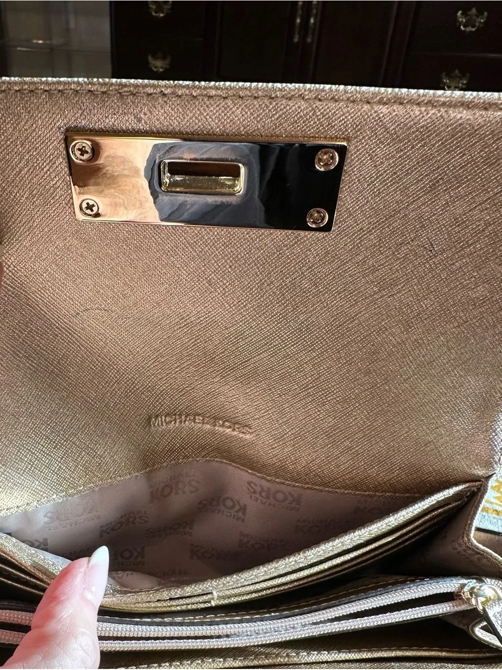 Micheal Kors Callie Carryall Signature Monogram PVC Long Wallet Vanilla/Gold EUC